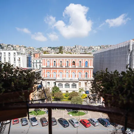 Ad Maiora Boutique Konukevi Napoli