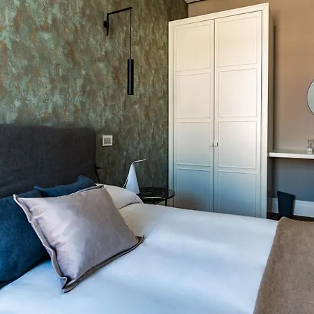 Ad Maiora Boutique نابولي