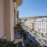Ad Maiora Boutique Penzion Neapol
