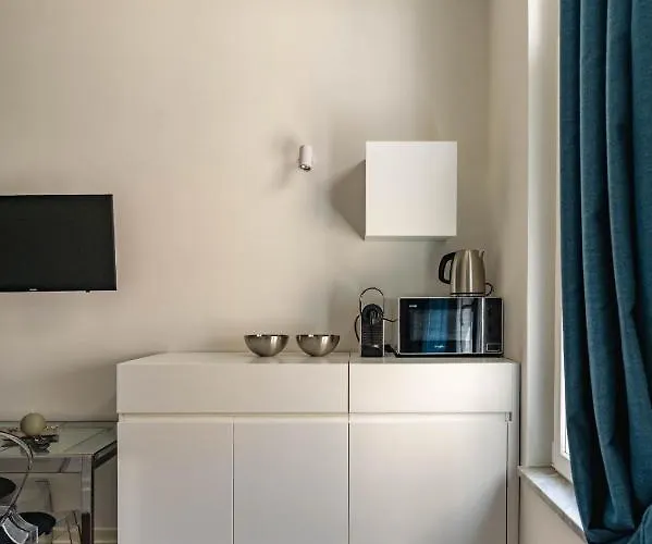 Ad Maiora Boutique